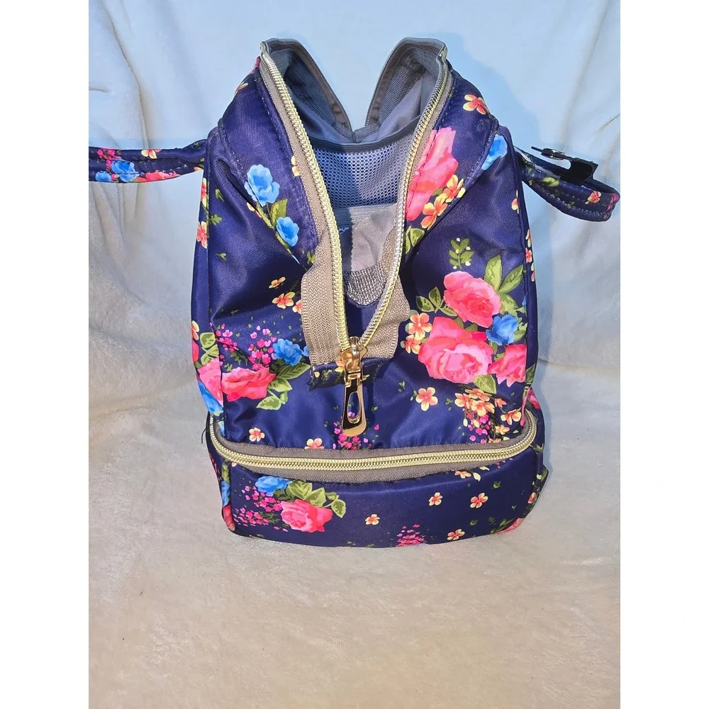 Gogoso Breast Pump Diaper Bag Navy Blue Insulated Bottom USB Port Travel Bag